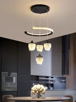 Модерен окачен лампа за дневна, полилеи с четири глави, Проста ресторанная лампа, Луксозно потолочное осветление за дома, 2023 Нови led лампи