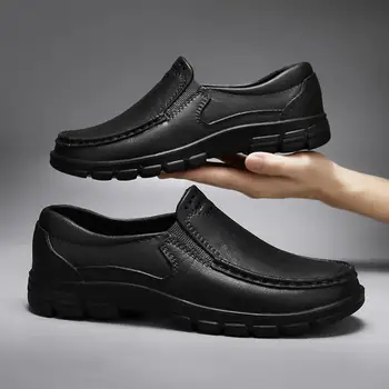 Мъжки обувки Кожени обувки Есен момчетата Мека подметка Бизнес официалната облекло Студентите Черен британски стил през цялата чорап Ниска работно облекло M